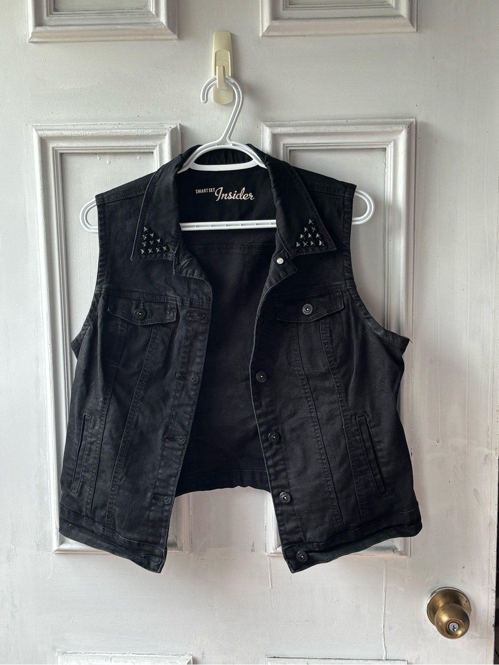 Smart Set Black Stud-Accent Denim Vest
